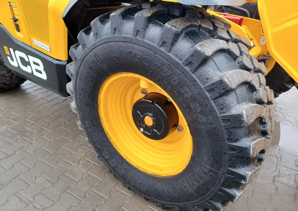 JCB 542-70 Agri - Telescopic handler: picture 2 JCB 542-70 Agri - Telescopic handler: picture 2