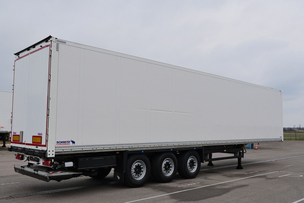 Schmitz Cargobull SKO 24/DOPPELSTOCK / LBW 2000 kg UFB LASI 12642 - Closed box semi-trailer: picture 2 Schmitz Cargobull SKO 24/DOPPELSTOCK / LBW 2000 kg UFB LASI 12642 - Closed box semi-trailer: picture 2