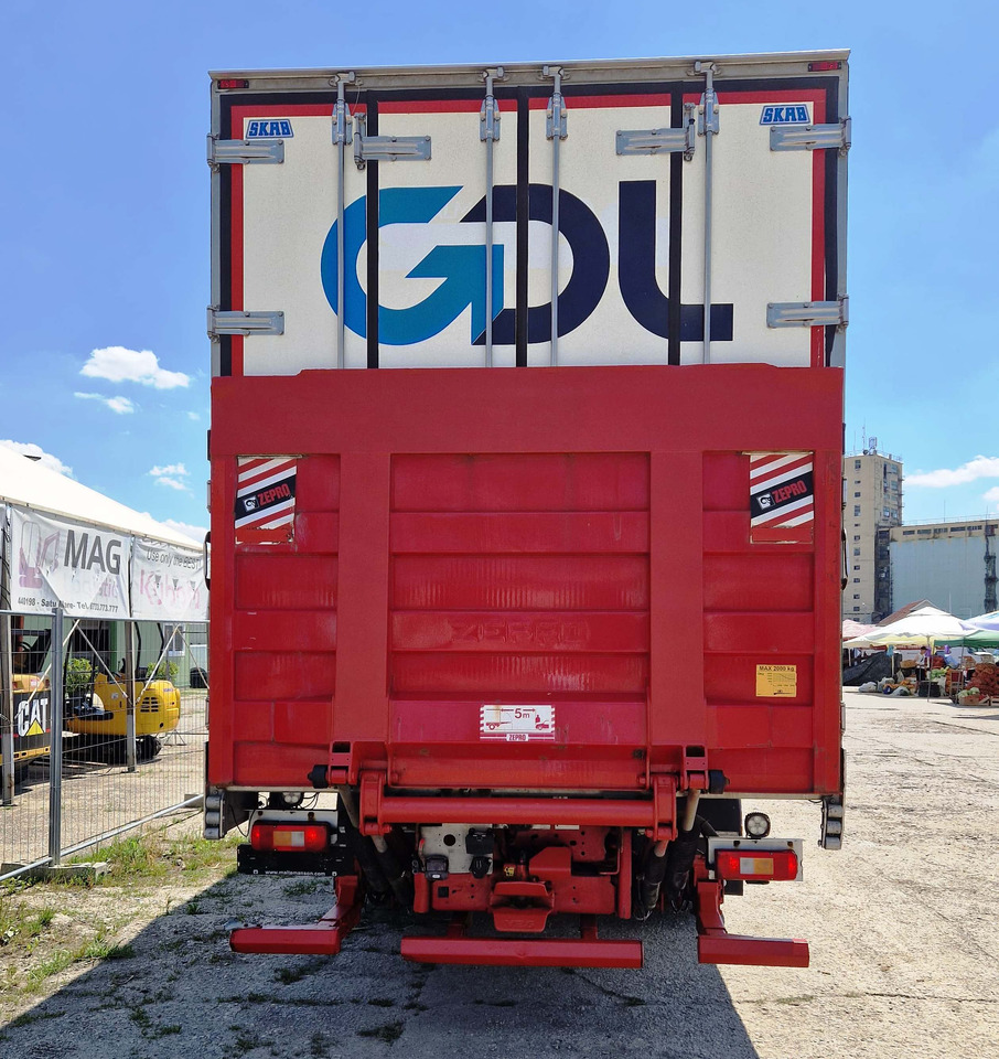 Refrigerator truck for transportation of food VOLVO FM: picture 10 Refrigerator truck for transportation of food VOLVO FM: picture 10