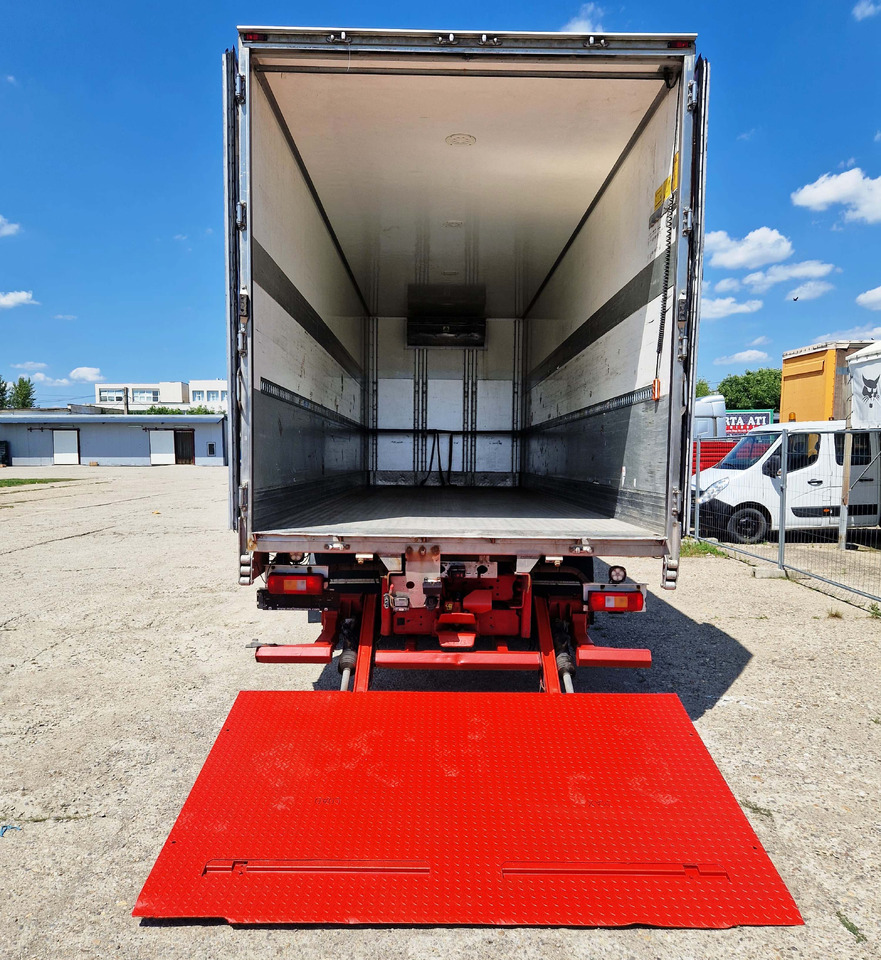 Refrigerator truck for transportation of food VOLVO FM: picture 8 Refrigerator truck for transportation of food VOLVO FM: picture 8