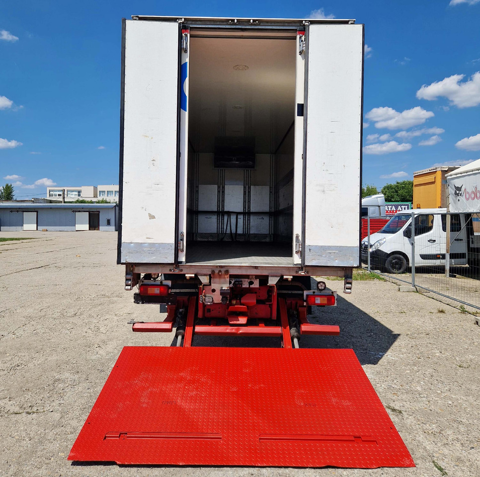 Refrigerator truck for transportation of food VOLVO FM: picture 9 Refrigerator truck for transportation of food VOLVO FM: picture 9