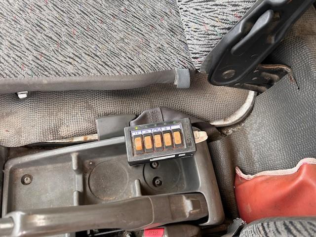 Tow truck isuzu R70XN PLATEAU BASCUMLANT COULISSANT MONZA 2012: picture 11 Tow truck isuzu R70XN PLATEAU BASCUMLANT COULISSANT MONZA 2012: picture 11