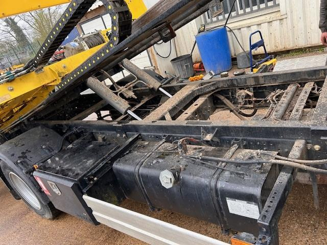 Tow truck isuzu R70XN PLATEAU BASCUMLANT COULISSANT MONZA 2012: picture 15 Tow truck isuzu R70XN PLATEAU BASCUMLANT COULISSANT MONZA 2012: picture 15