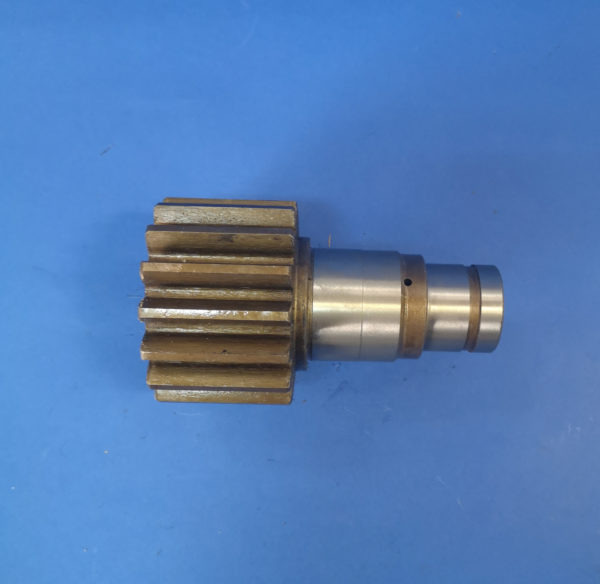 010060A Wałek silnika obrotu Sunward SWE 17, SWE 15 - Swing motor for Construction machinery: picture 2 010060A Wałek silnika obrotu Sunward SWE 17, SWE 15 - Swing motor for Construction machinery: picture 2