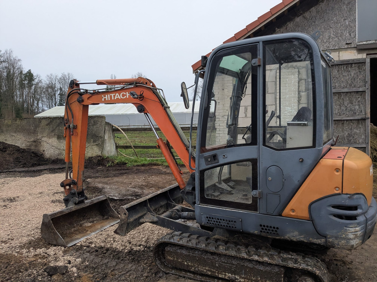 HITACHI ZX25 CLR - Mini excavator: picture 1 HITACHI ZX25 CLR - Mini excavator: picture 1