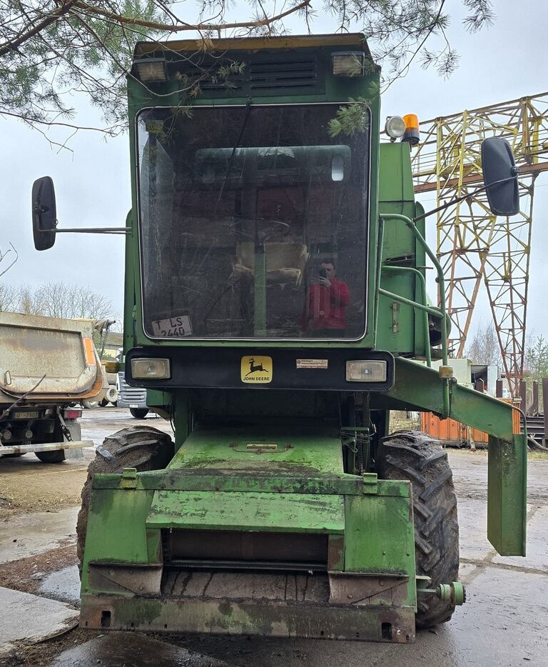 John Deere 955 A1 - Combine harvester: picture 5 John Deere 955 A1 - Combine harvester: picture 5