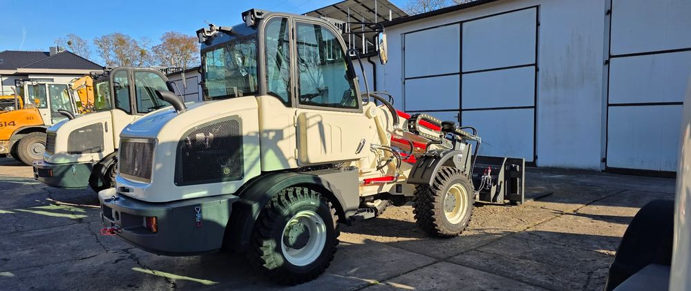 Schäffer Inny Schäfi Pro T18 - Telescopic wheel loader: picture 3 Schäffer Inny Schäfi Pro T18 - Telescopic wheel loader: picture 3