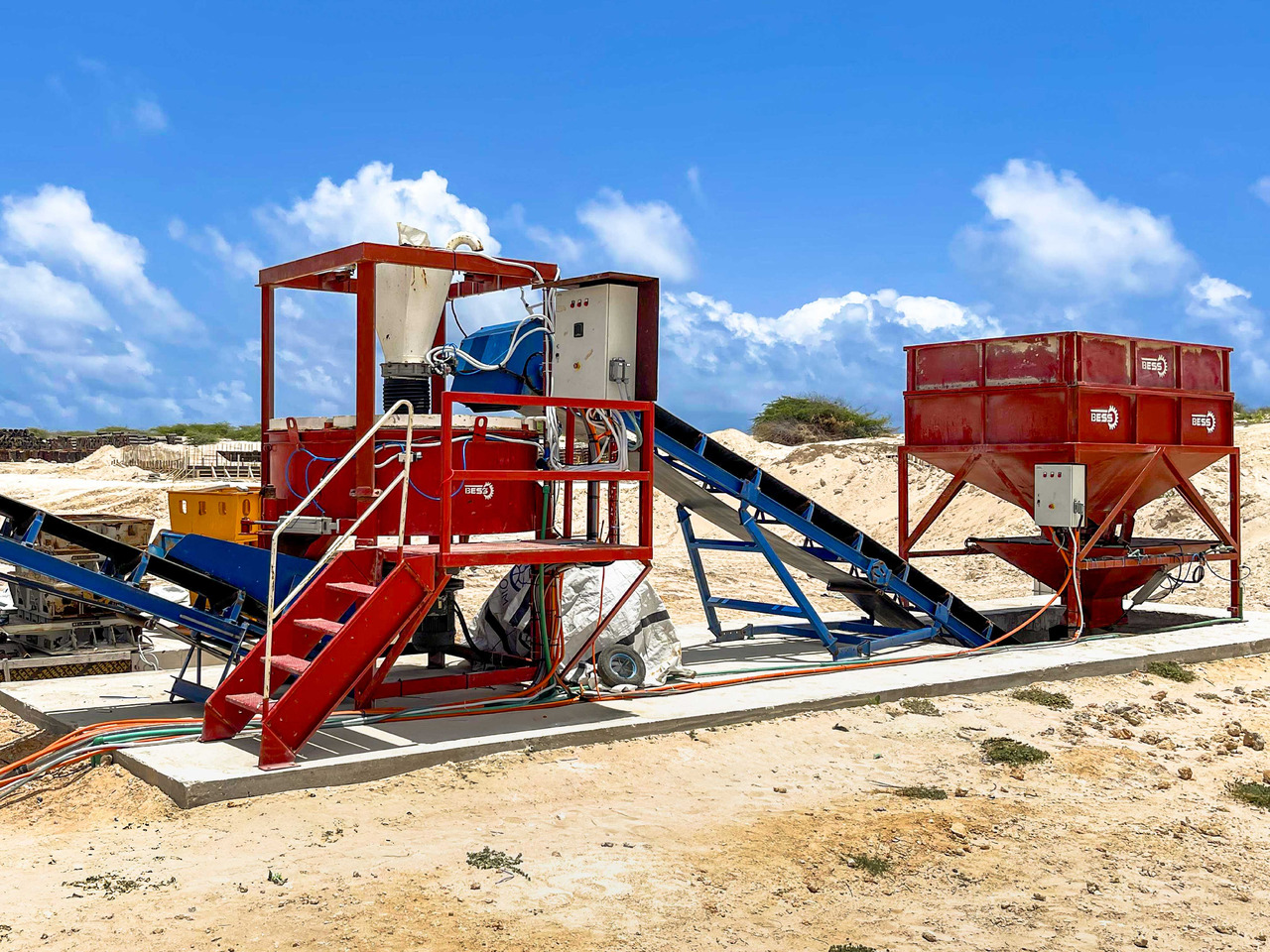 Fully Automatic Concrete Block Machine | PRS-1000 Bess Machine - Block making machine: picture 2 Fully Automatic Concrete Block Machine | PRS-1000 Bess Machine - Block making machine: picture 2