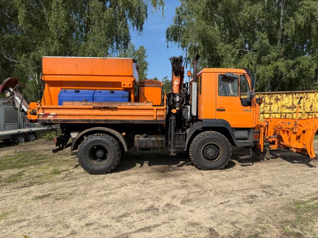 MAN 10.224 Atlas Kran Salzstreuer 4X4 - Tipper, Crane truck: picture 4 MAN 10.224 Atlas Kran Salzstreuer 4X4 - Tipper, Crane truck: picture 4