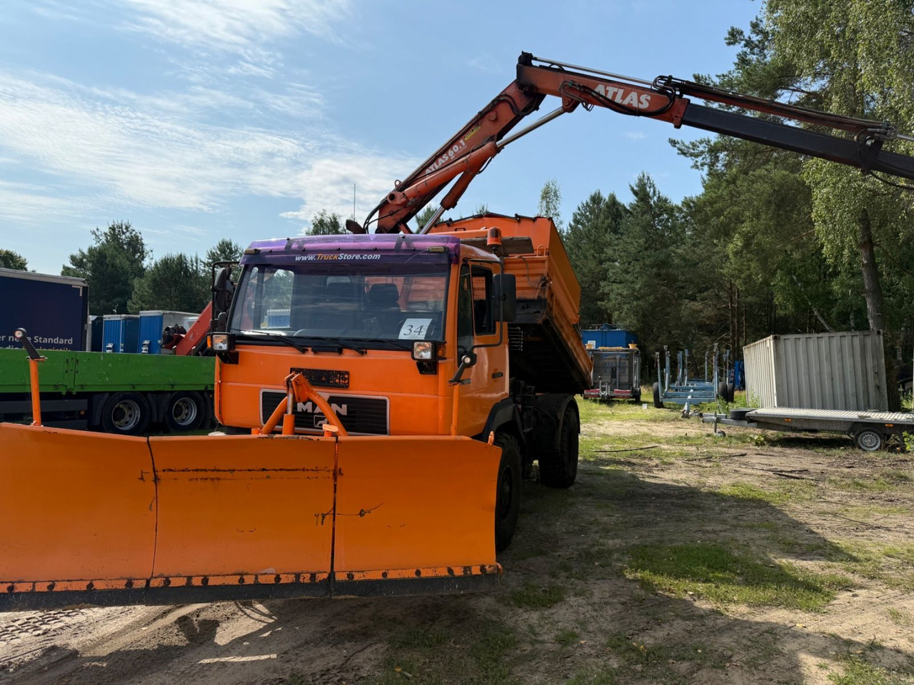MAN 10.224  Atlas Kran Salzstreuer 4X4 - Tipper, Crane truck: picture 1 MAN 10.224  Atlas Kran Salzstreuer 4X4 - Tipper, Crane truck: picture 1