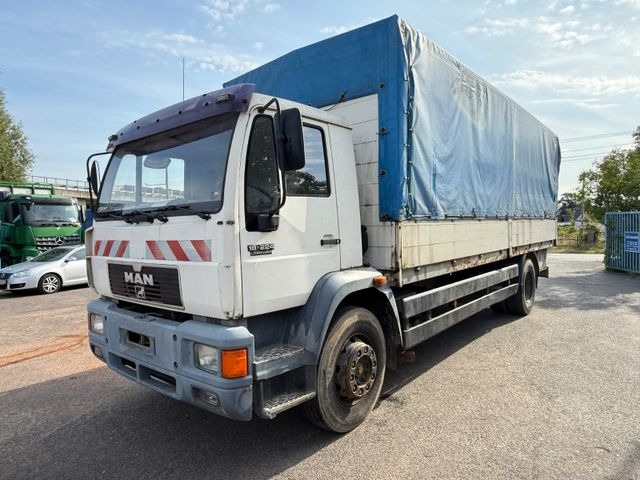 MAN 18.224 - Dropside/ Flatbed truck: picture 3 MAN 18.224 - Dropside/ Flatbed truck: picture 3