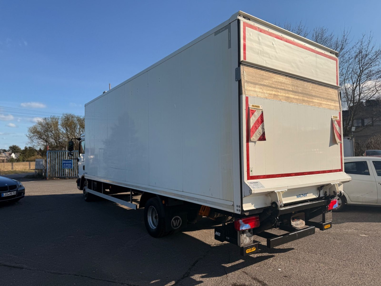 Box truck MAN TGL 12.220 LBW: picture 6