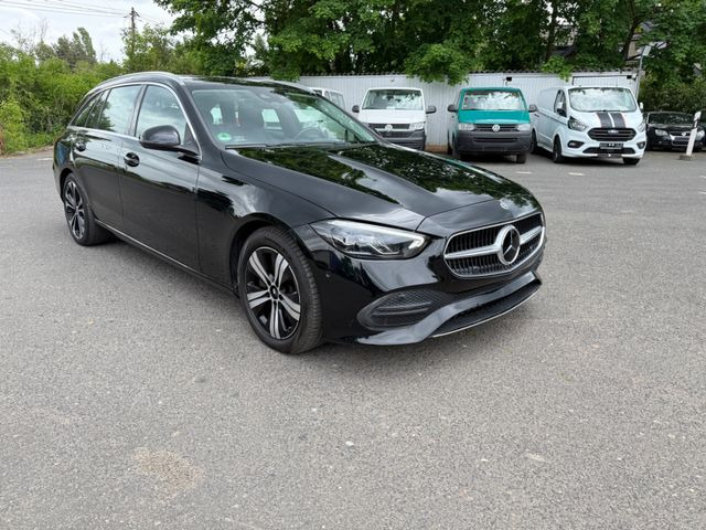 Mercedes-Benz C 220 T d - Station wagon: picture 2 Mercedes-Benz C 220 T d - Station wagon: picture 2