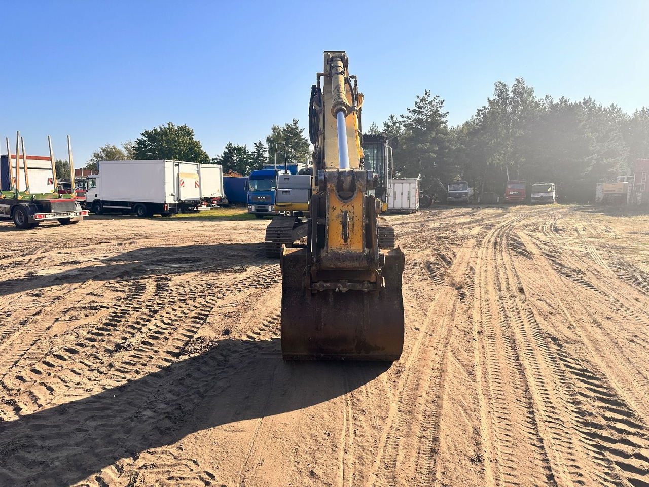 New Holland E 265 B - Crawler excavator: picture 4 New Holland E 265 B - Crawler excavator: picture 4