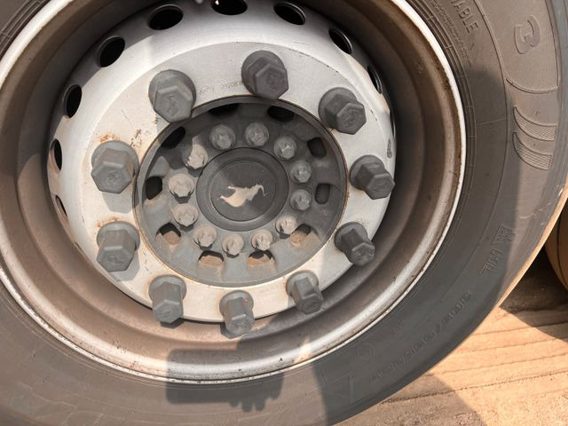 Curtainsider semi-trailer Schmitz Cargobull SCB S3T: picture 9