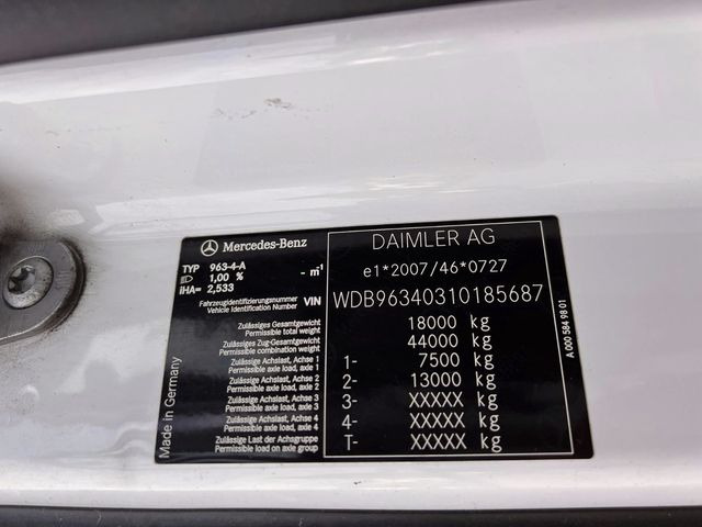 Tractor unit Mercedes-Benz Actros 1845: picture 15