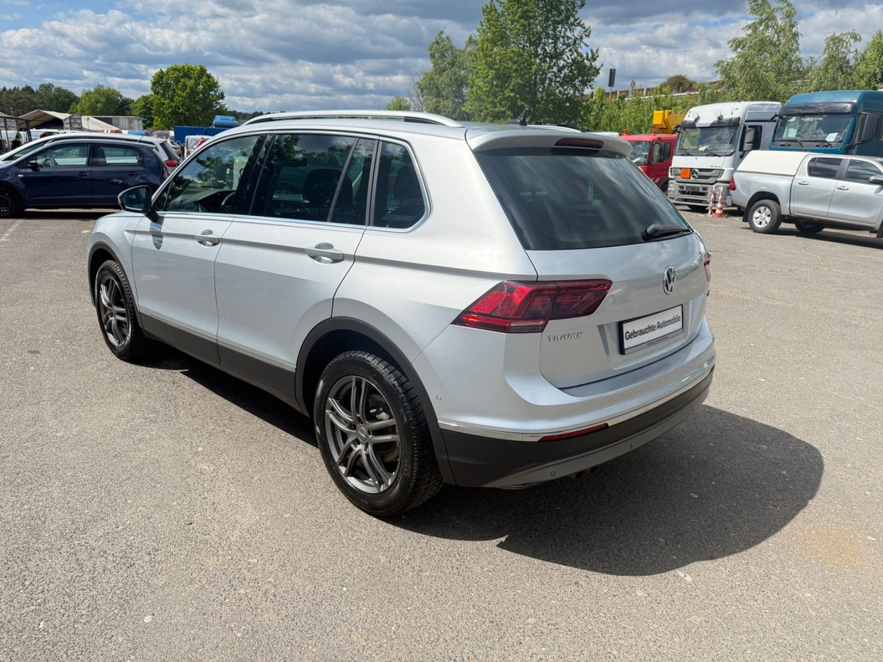 Volkswagen Tiguan Highline BMT/Start-Stopp 4Motion - SUV: picture 5 Volkswagen Tiguan Highline BMT/Start-Stopp 4Motion - SUV: picture 5