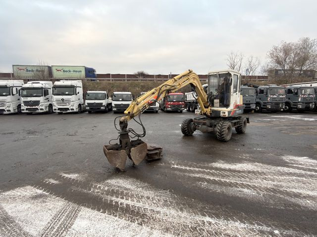 Yanmar YB 401 W Greifer und Schaufel - Wheel excavator: picture 4 Yanmar YB 401 W Greifer und Schaufel - Wheel excavator: picture 4