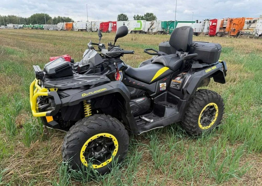 Can-Am Outlander Max - Side-by-side/ ATV: picture 1 Can-Am Outlander Max - Side-by-side/ ATV: picture 1