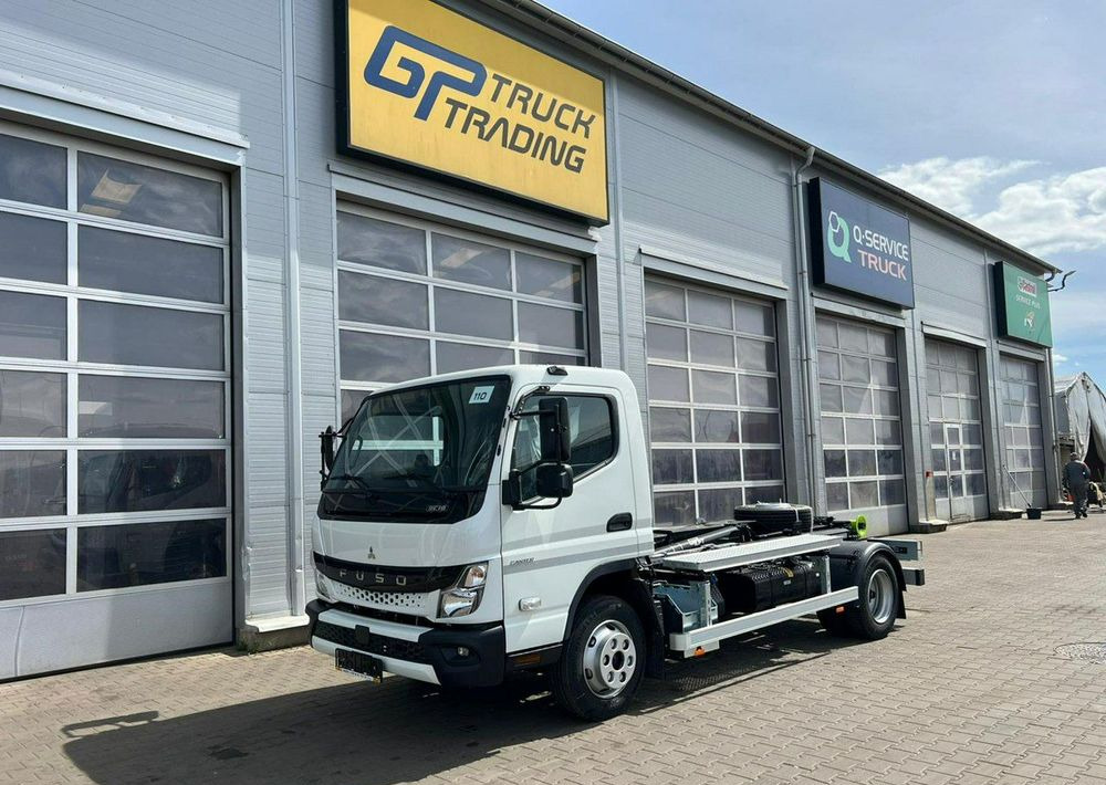 Mitsubishi Fuso - Hook lift truck: picture 1 Mitsubishi Fuso - Hook lift truck: picture 1