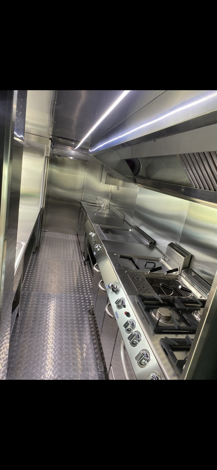 New Vending truck for transportation of food FREIGHTLINER MT3: picture 10 New Vending truck for transportation of food FREIGHTLINER MT3: picture 10