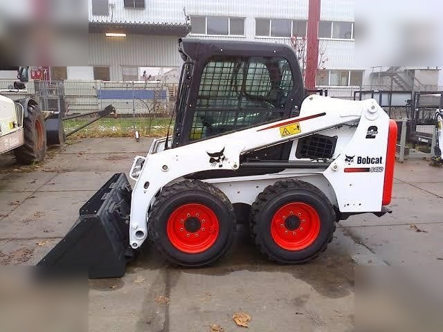 BOBCAT S450 - Skid steer loader: picture 2 BOBCAT S450 - Skid steer loader: picture 2