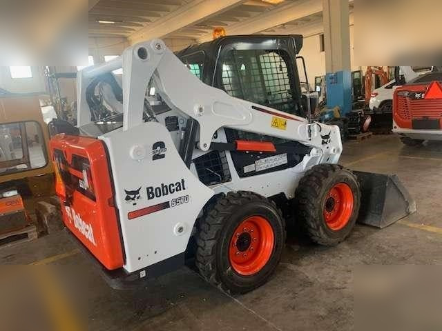 BOBCAT S590 - Skid steer loader: picture 1 BOBCAT S590 - Skid steer loader: picture 1