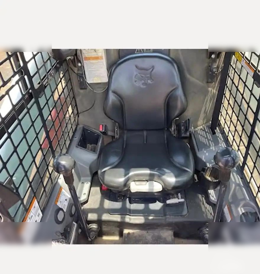 BOBCAT S590 - Skid steer loader: picture 5 BOBCAT S590 - Skid steer loader: picture 5
