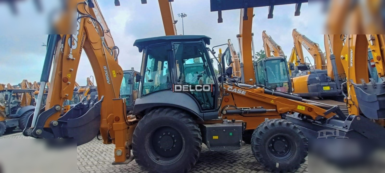 New Backhoe loader CASE 570SV: picture 7