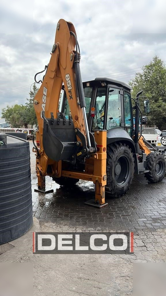 CASE 851FX - Backhoe loader: picture 5 CASE 851FX - Backhoe loader: picture 5