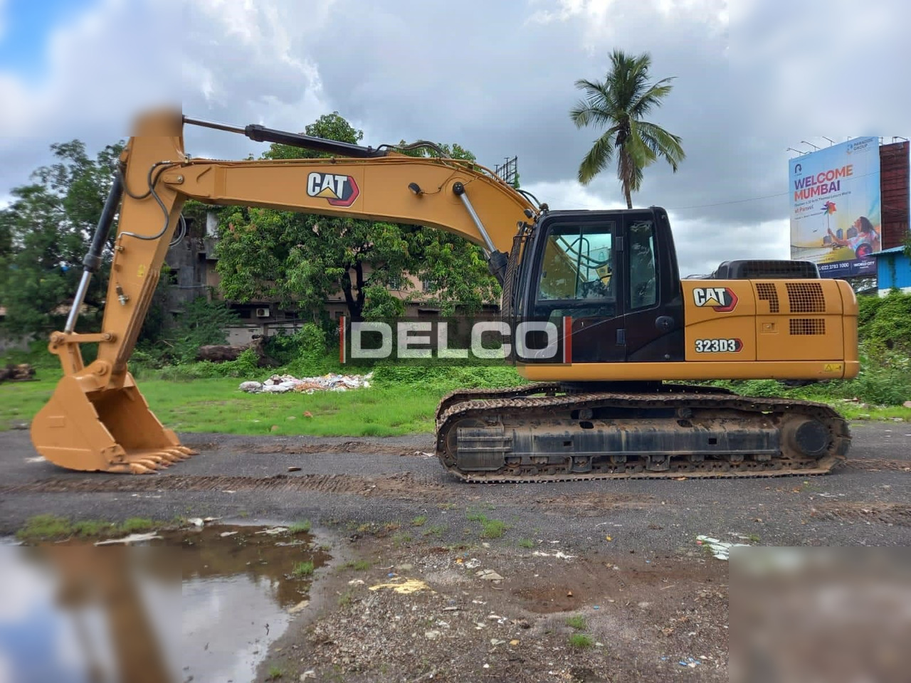 CATERPILLAR 323D3 - Crawler excavator: picture 3 CATERPILLAR 323D3 - Crawler excavator: picture 3