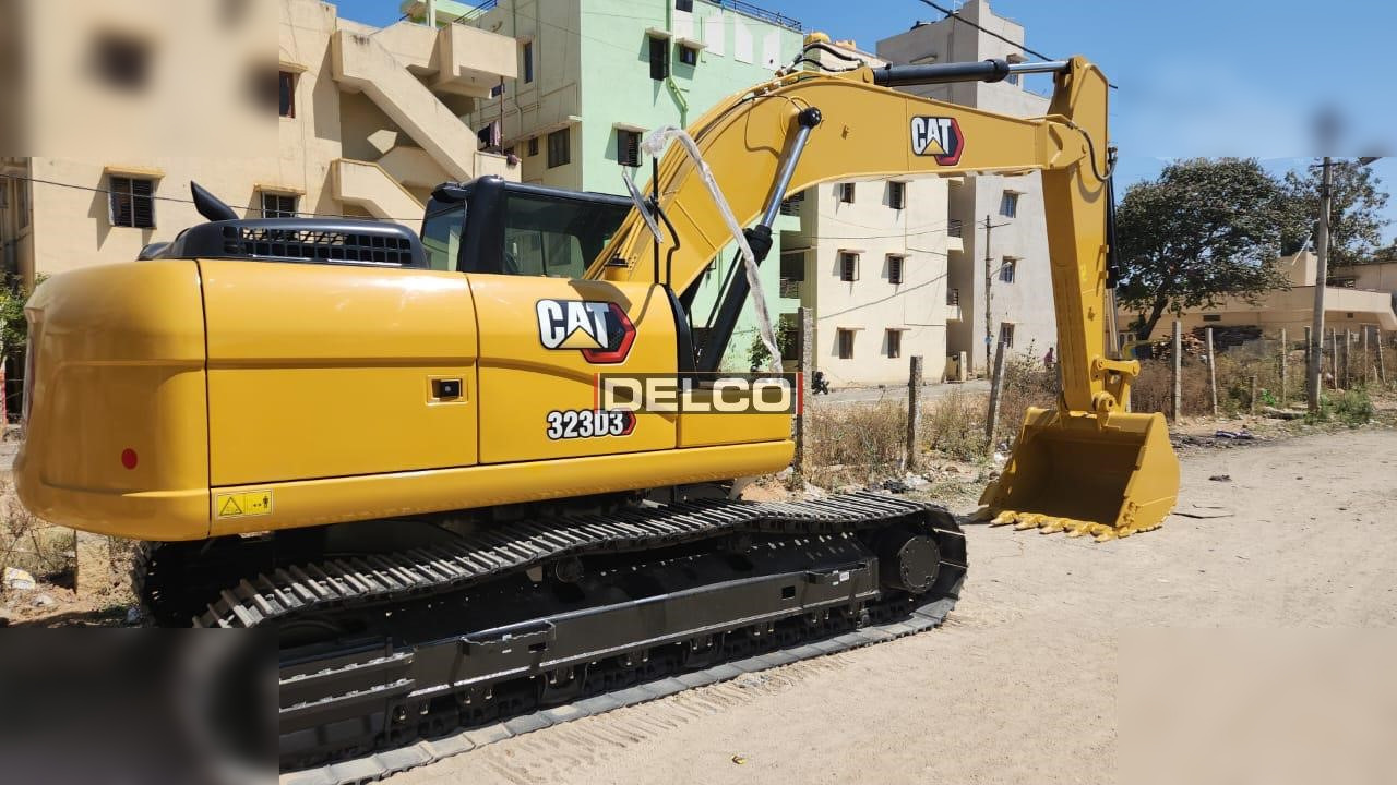CATERPILLAR 323D3 - Crawler excavator: picture 4 CATERPILLAR 323D3 - Crawler excavator: picture 4