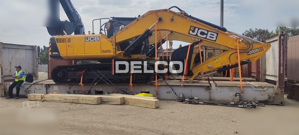 JCB 225 LC - Crawler excavator: picture 4 JCB 225 LC - Crawler excavator: picture 4