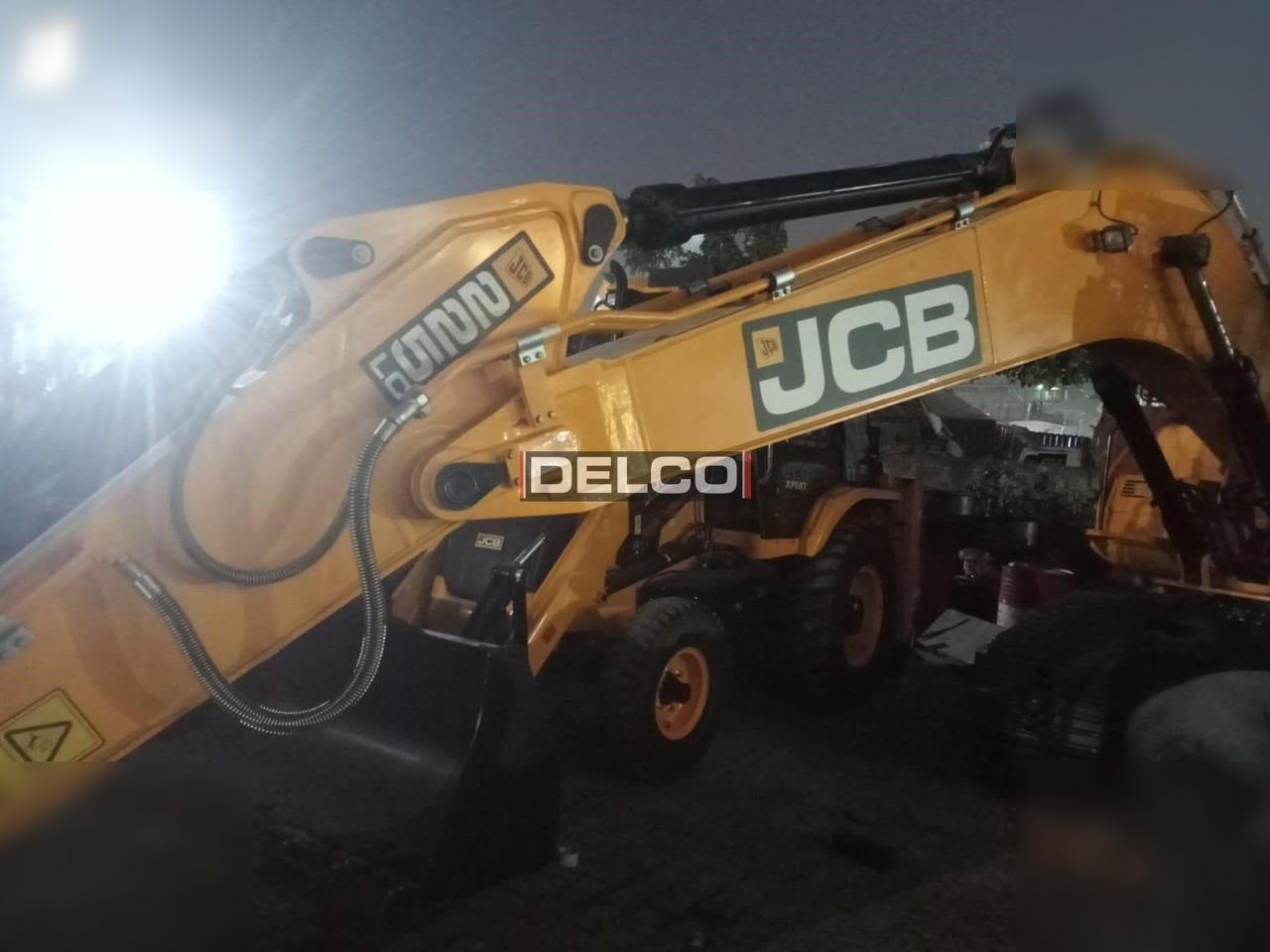 JCB 225 LC - Crawler excavator: picture 5 JCB 225 LC - Crawler excavator: picture 5