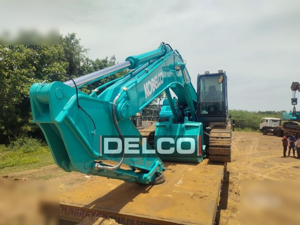 KOBELCO SK380XD LC-10 - Crawler excavator: picture 1 KOBELCO SK380XD LC-10 - Crawler excavator: picture 1