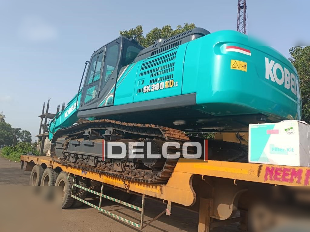 KOBELCO SK380XD LC-10 - Crawler excavator: picture 3 KOBELCO SK380XD LC-10 - Crawler excavator: picture 3