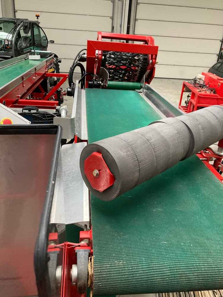 ASA-Lift TC-1010XL - Grape harvesting machine: picture 5 ASA-Lift TC-1010XL - Grape harvesting machine: picture 5