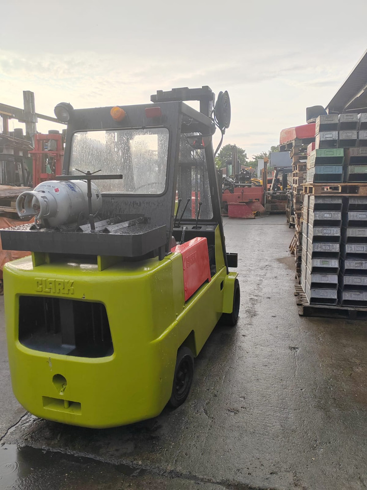 Clark C 500 135 - LPG forklift: picture 2 Clark C 500 135 - LPG forklift: picture 2