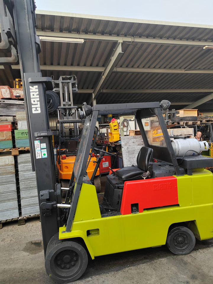 Clark C 500 135 - LPG forklift: picture 1 Clark C 500 135 - LPG forklift: picture 1