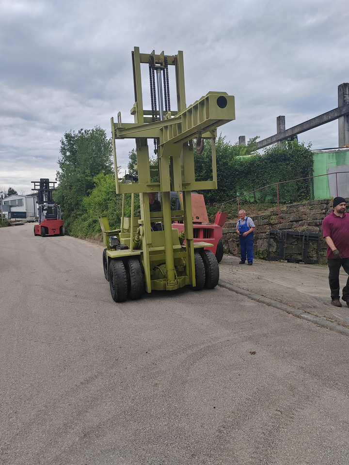 Clark C500-Y110D - Diesel forklift: picture 4 Clark C500-Y110D - Diesel forklift: picture 4