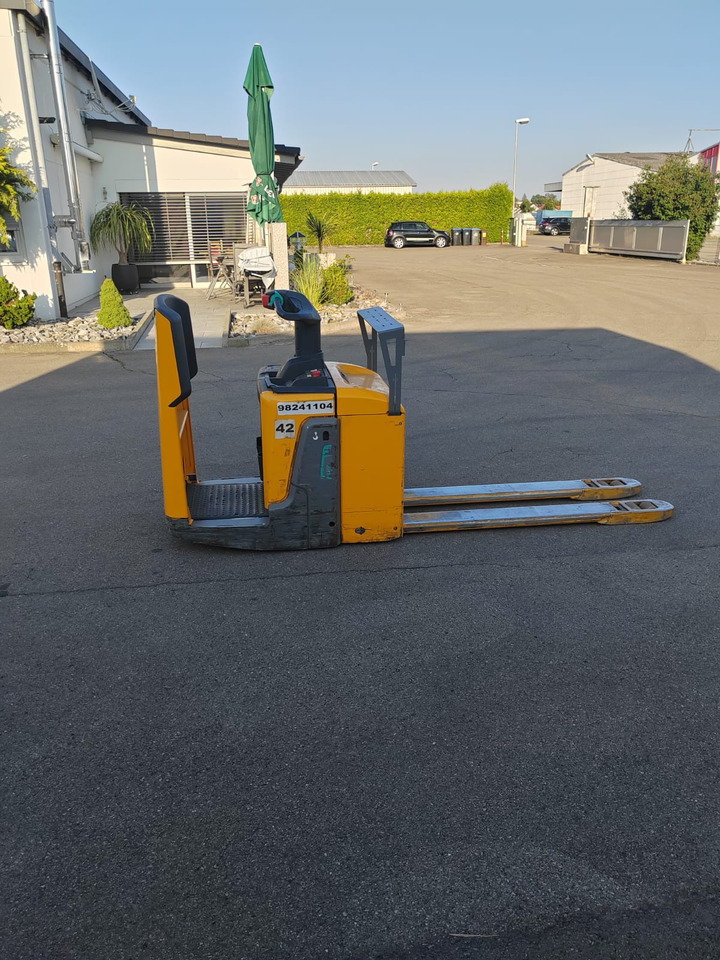 Jungheinrich ERE 120 1.6m/ LI ION/ 2019y/ 7347mh - Pallet truck: picture 2 Jungheinrich ERE 120 1.6m/ LI ION/ 2019y/ 7347mh - Pallet truck: picture 2