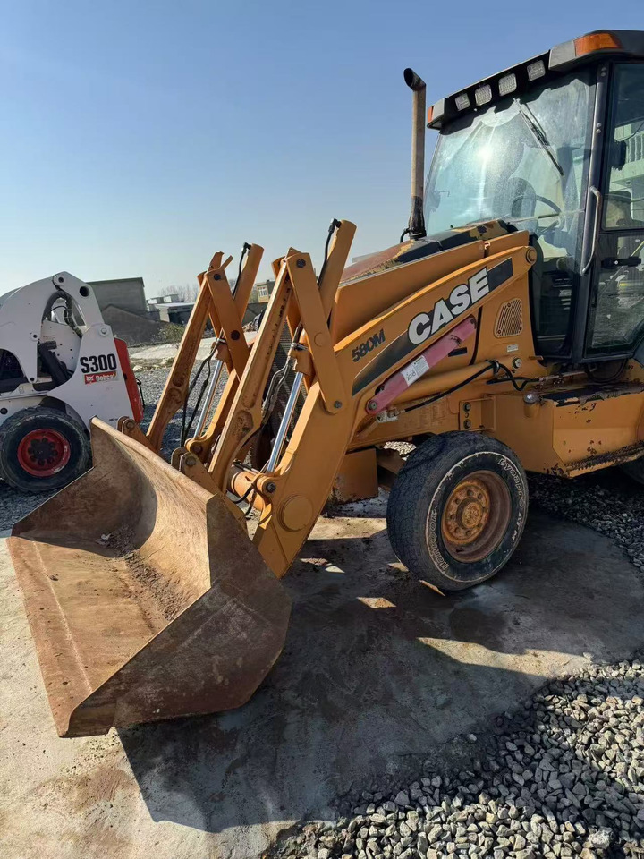 CASE 580 - Backhoe loader: picture 2 CASE 580 - Backhoe loader: picture 2