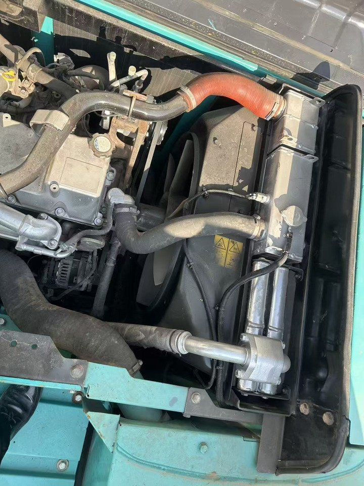 Kobelco SK220 - Crawler excavator: picture 5 Kobelco SK220 - Crawler excavator: picture 5