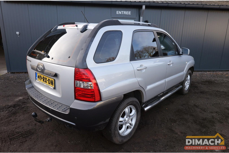 Kia Sportage 1.9L benzine - NL auto - winterbanden - apk 20-7-26 - SUV: picture 2 Kia Sportage 1.9L benzine - NL auto - winterbanden - apk 20-7-26 - SUV: picture 2