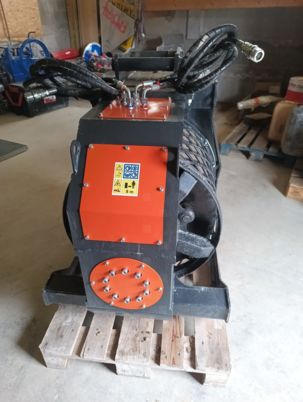 GODET CRIBLEUR CANGINI VMS57 2024 - Sorting bucket: picture 5 GODET CRIBLEUR CANGINI VMS57 2024 - Sorting bucket: picture 5