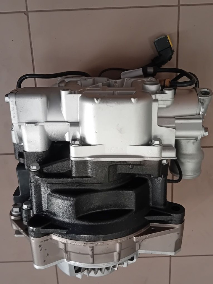 Retarder Voight Wodny SVR Setra Mercedes OM470,471,472,473 - Transmission: picture 5 Retarder Voight Wodny SVR Setra Mercedes OM470,471,472,473 - Transmission: picture 5