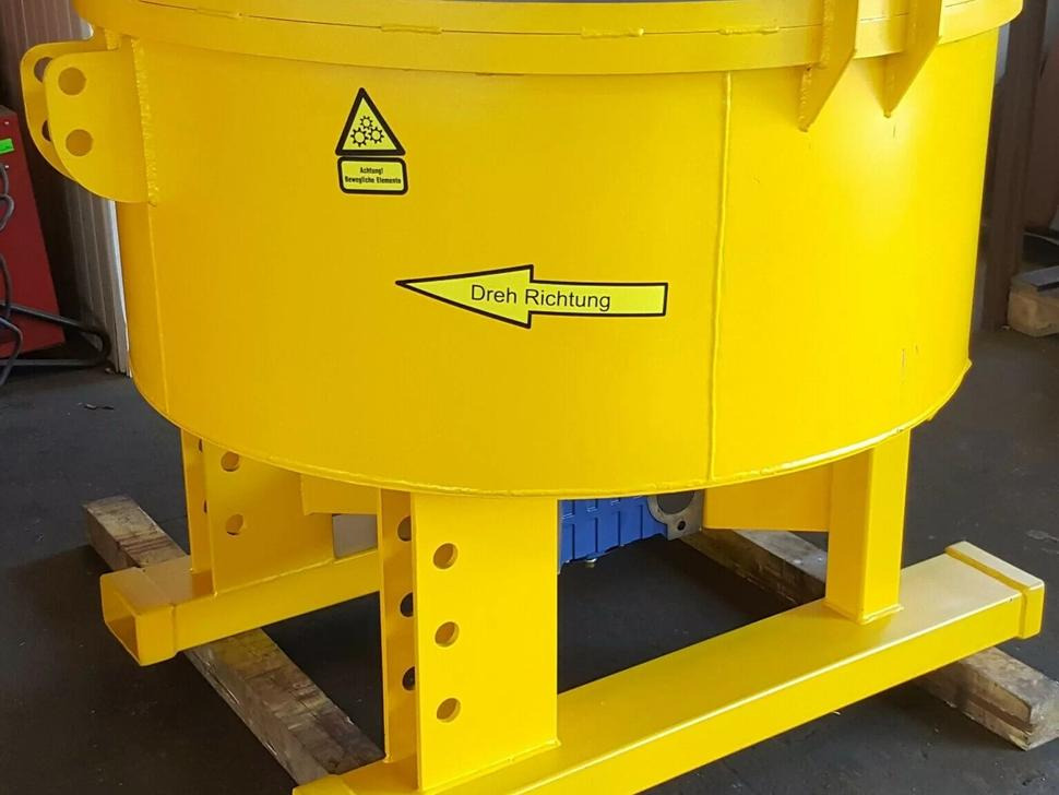 DC Betonmischer / Electric concrete mixer / Malaxeur à béton électrique / Betoniera / Бетономешалка с электроприводом / Betoniarka elektryczna 400 l - Concrete mixer: picture 1 DC Betonmischer / Electric concrete mixer / Malaxeur à béton électrique / Betoniera / Бетономешалка с электроприводом / Betoniarka elektryczna 400 l - Concrete mixer: picture 1