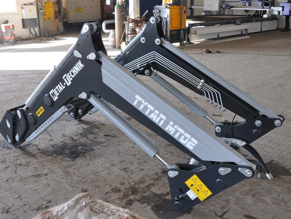 New Front loader for tractor for Attachment METAL-TECHNIK Frontlader / Front loader / Chargeur frontal / Caricatore frontale / Cargador fronta / Фронтальный погрузчик / Ładowacz czołowy Tytan MT-02: picture 9 New Front loader for tractor for Attachment METAL-TECHNIK Frontlader / Front loader / Chargeur frontal / Caricatore frontale / Cargador fronta / Фронтальный погрузчик / Ładowacz czołowy Tytan MT-02: picture 9