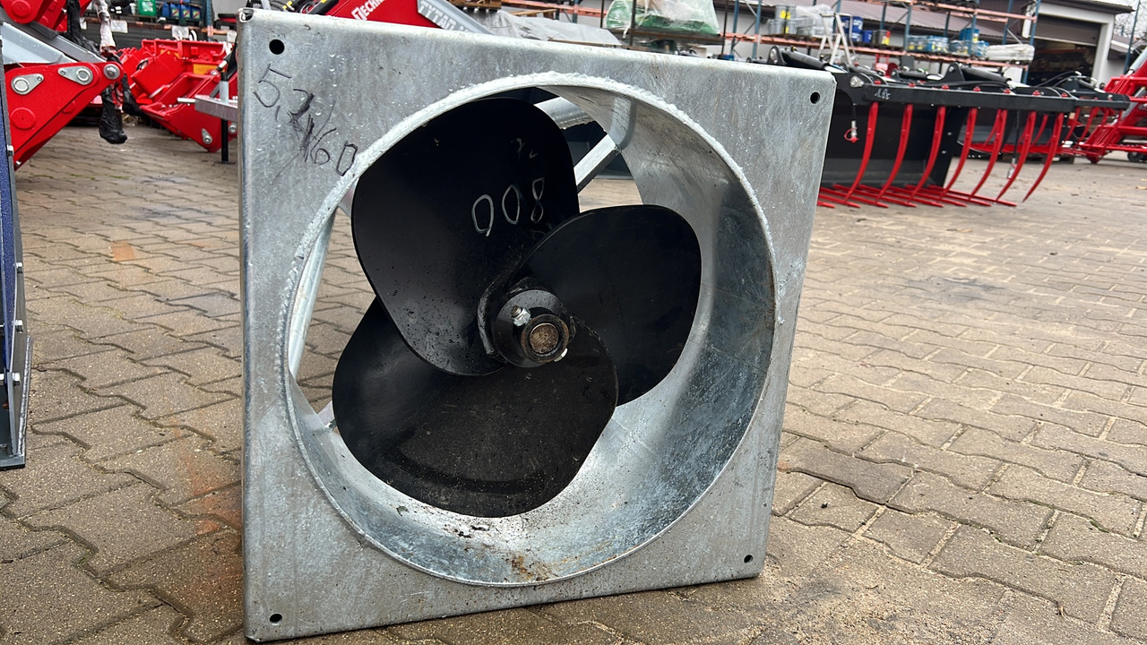 METAL-TECHNIK Güllermixer / Slurry agitator / Agitateur de lisier / Miscelatore / Смеситель жидкого удобрения / Mieszadło do gnojowicy 5,4 m - Fertilizing equipment: picture 2 METAL-TECHNIK Güllermixer / Slurry agitator / Agitateur de lisier / Miscelatore / Смеситель жидкого удобрения / Mieszadło do gnojowicy 5,4 m - Fertilizing equipment: picture 2