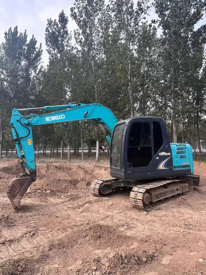 KOBELCO SK75-8 - Crawler excavator: picture 3 KOBELCO SK75-8 - Crawler excavator: picture 3